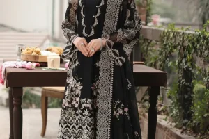 Unstitched 3PC Embroidered Lawn Fabric